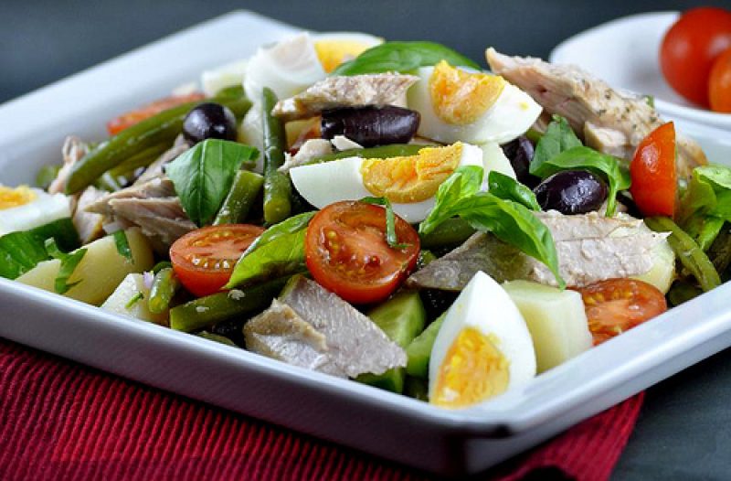 Knin - grad-knin.net - Salata s tunom