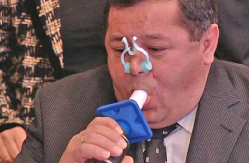 Knin - grad-knin.net - Zbog afere 'Planinska' Petar Čobanković napušta politiku?