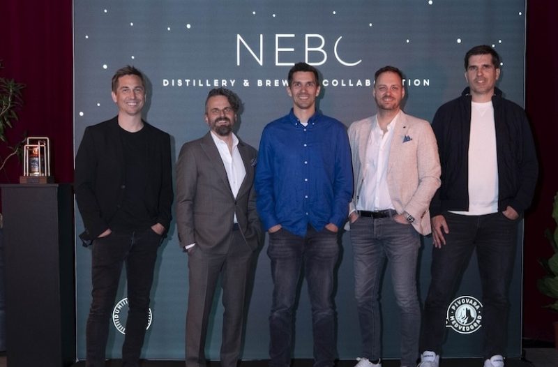 Knin - grad-knin.net - Duh u boci i Pivovara Medvedgrad predstavili “Nebo” – hrvatski craft whiskey nastao iz suradnje destilerije i pivovare