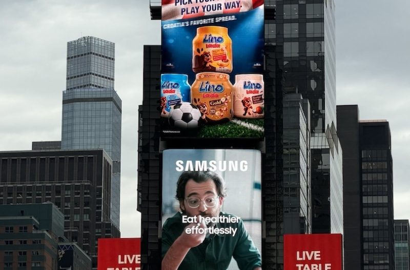 Knin - grad-knin.net - Navijačka Lino Lada među globalnim brendovima na Times Squareu