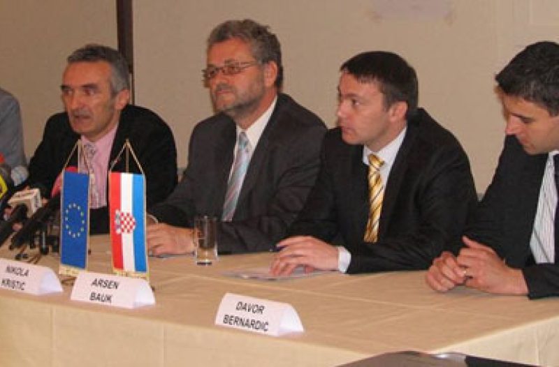 Knin - grad-knin.net - Imovinske kartice